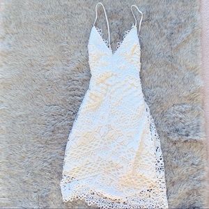 XS ASTR The Label white dress with overlay